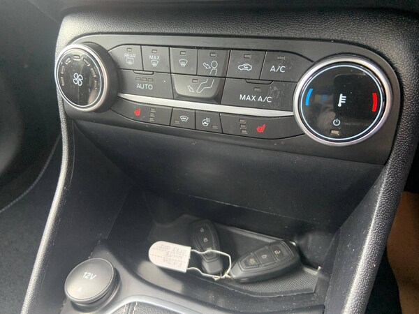 Used Ford Fiesta 2023 for sale - 75628316: Photo 20