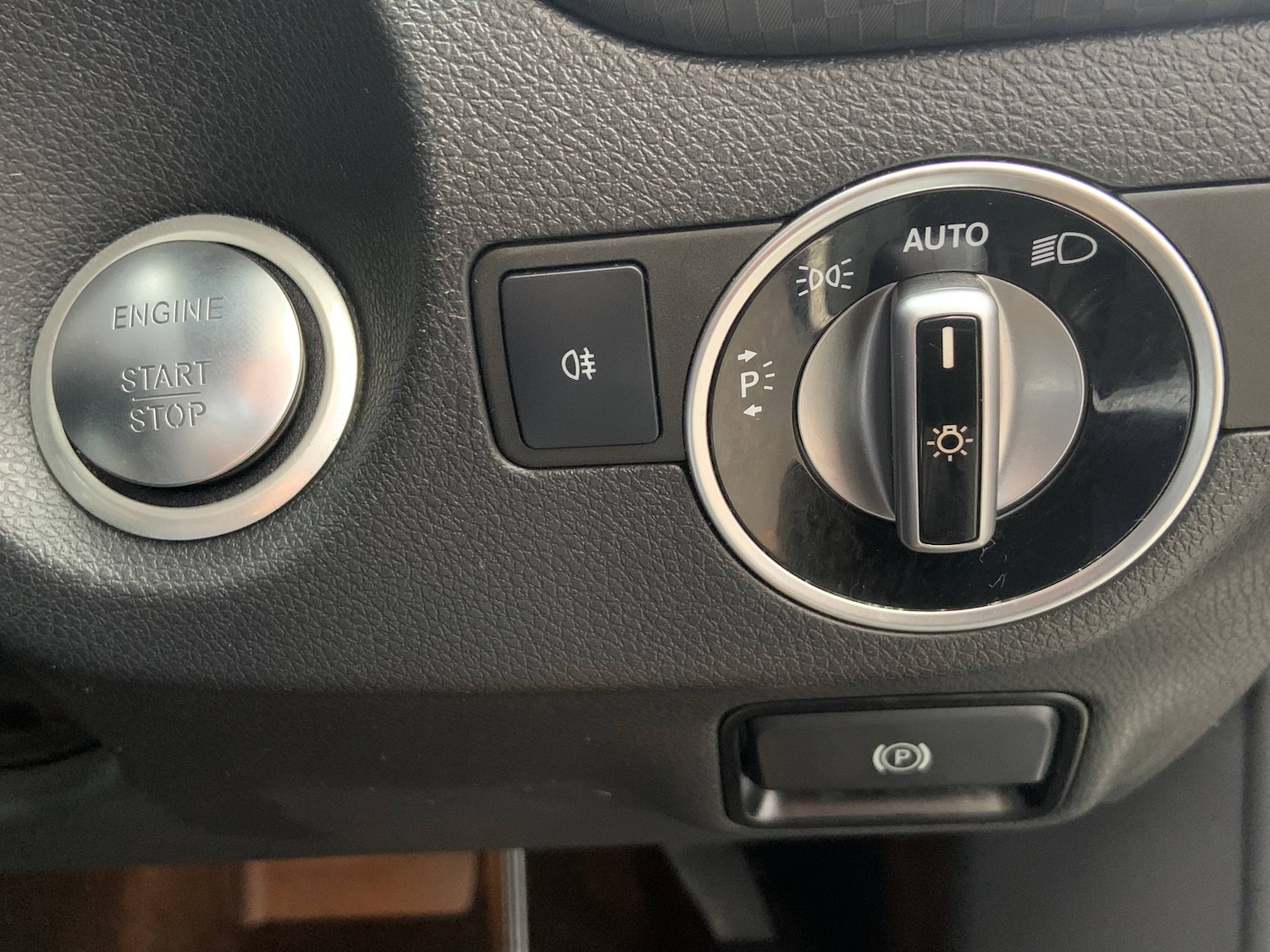 Used Mercedes-Benz A-Class 2018 for sale - 76365032: Photo 21