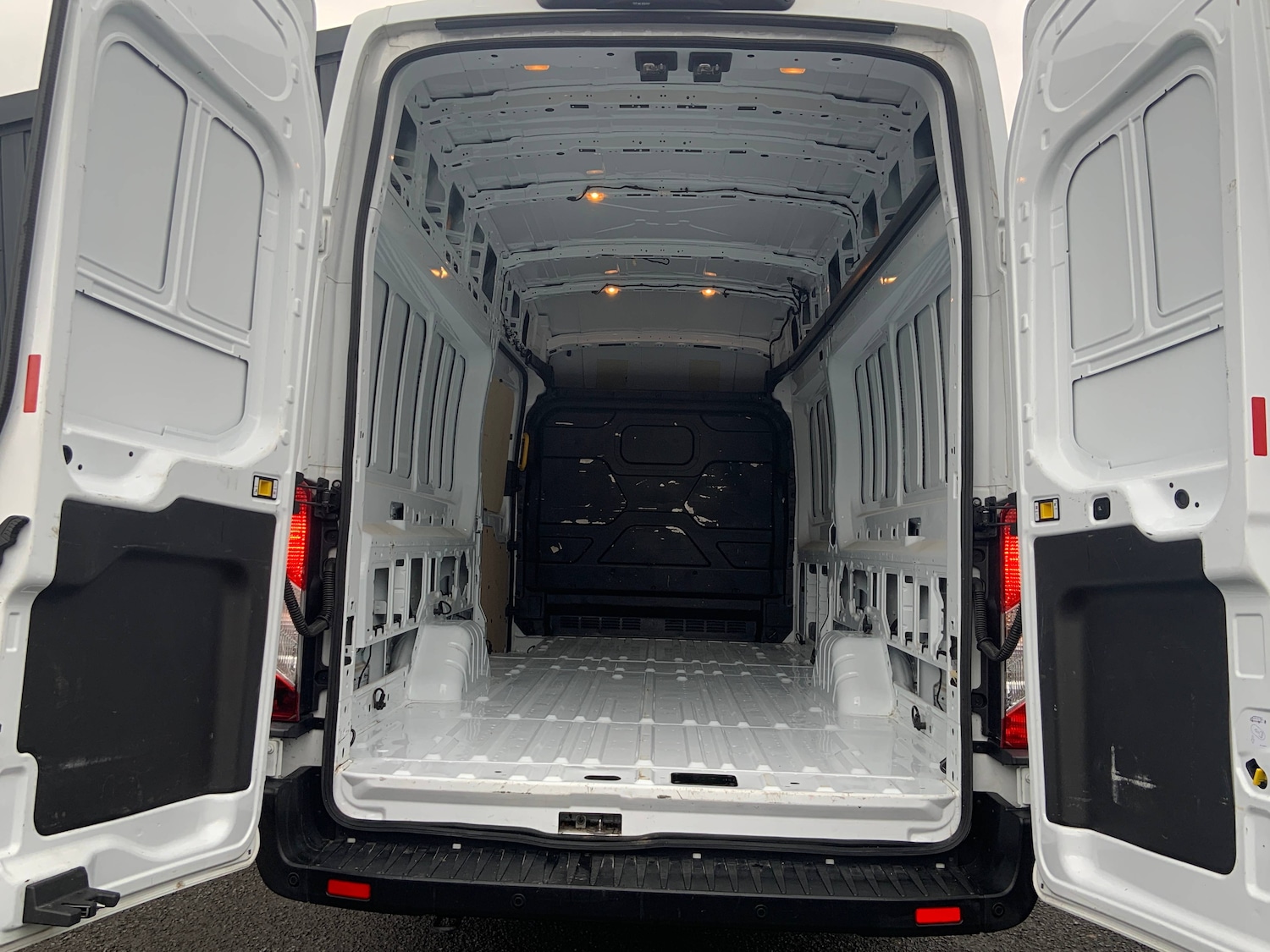 Used Ford Transit 2025 for sale - 77199233: Photo 9