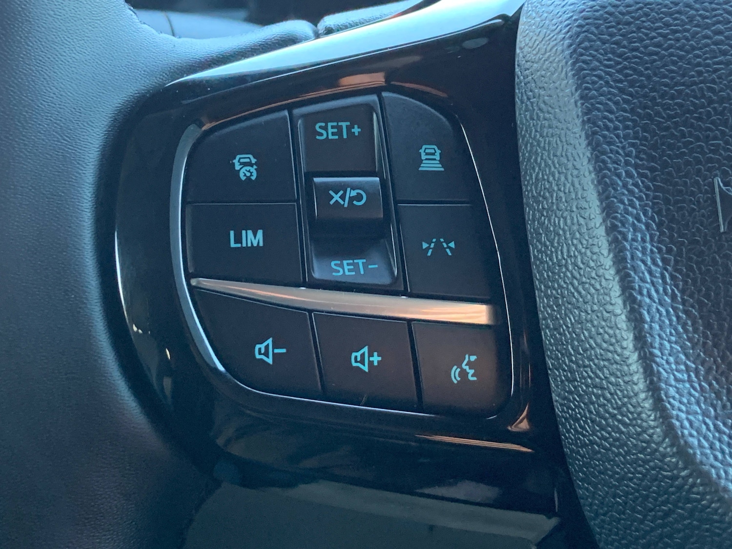 Used Ford Transit Custom 2024 for sale - 77352202: Photo 24