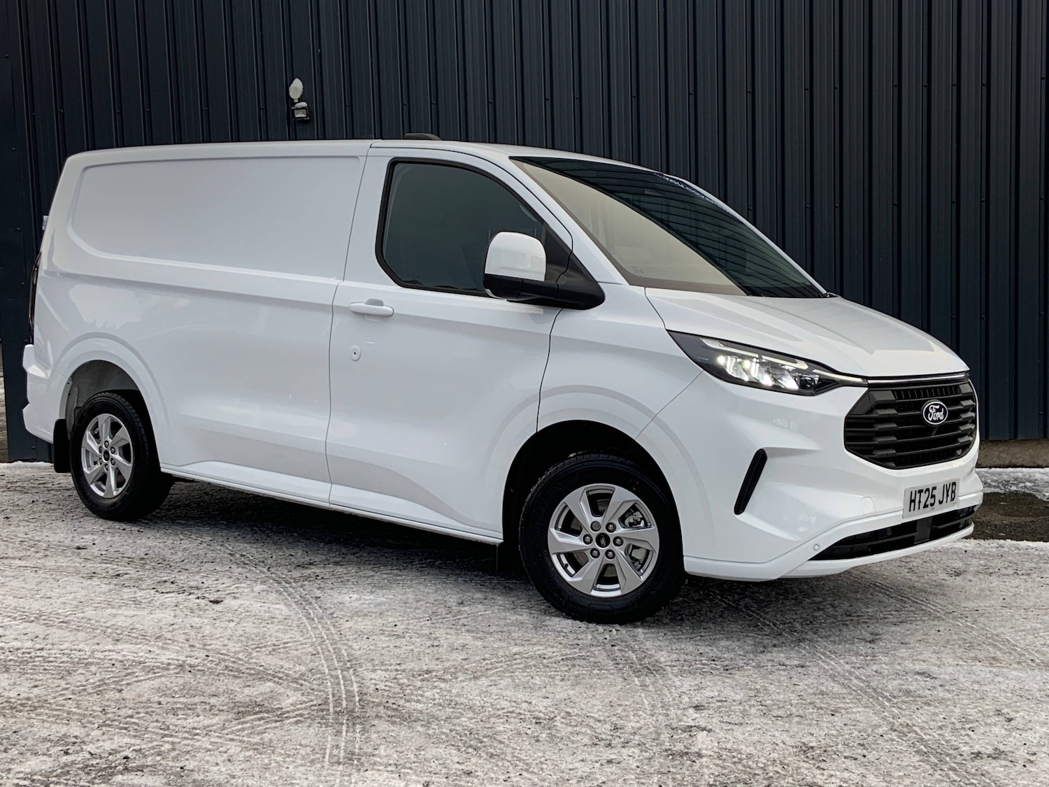 Used Ford Transit Custom 2025 for sale - 76641686: Photo 1