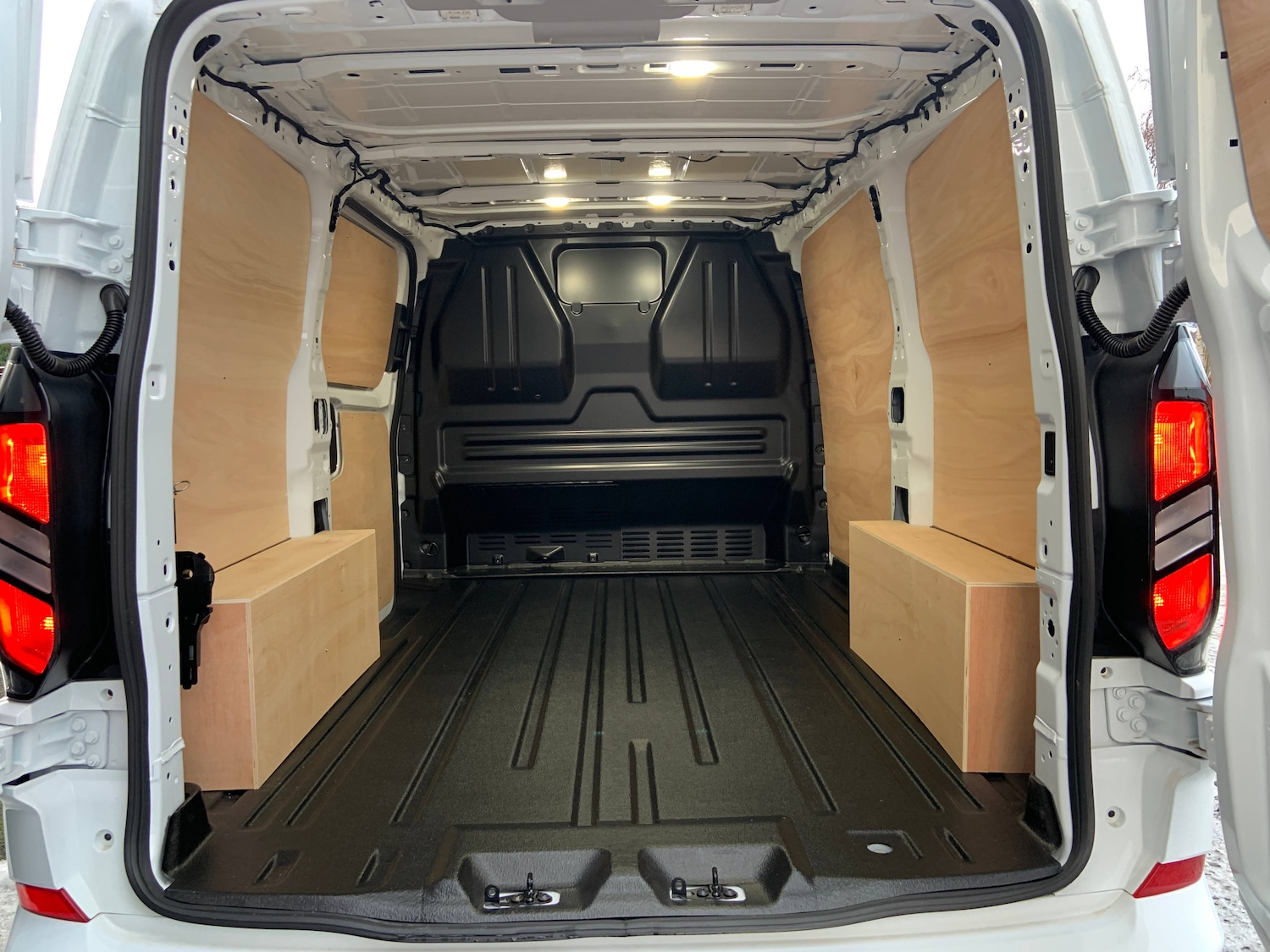 Used Ford Transit Custom 2025 for sale - 76641686: Photo 10