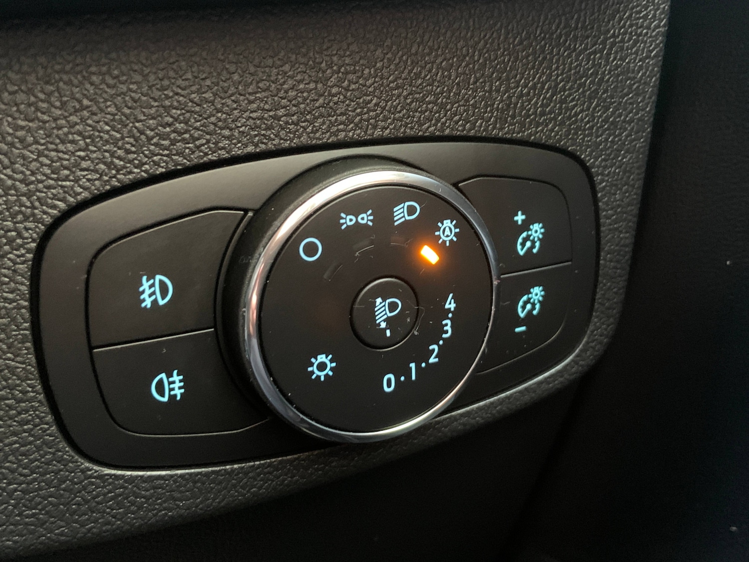 Used Ford Focus 2021 for sale - 77249404: Photo 23