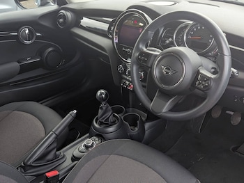 Used MINI Hatch 2022 for sale - 78630986: Photo