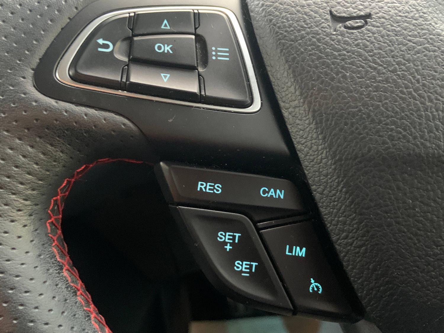 Used Ford Ecosport 2020 for sale - 76949433: Photo 16