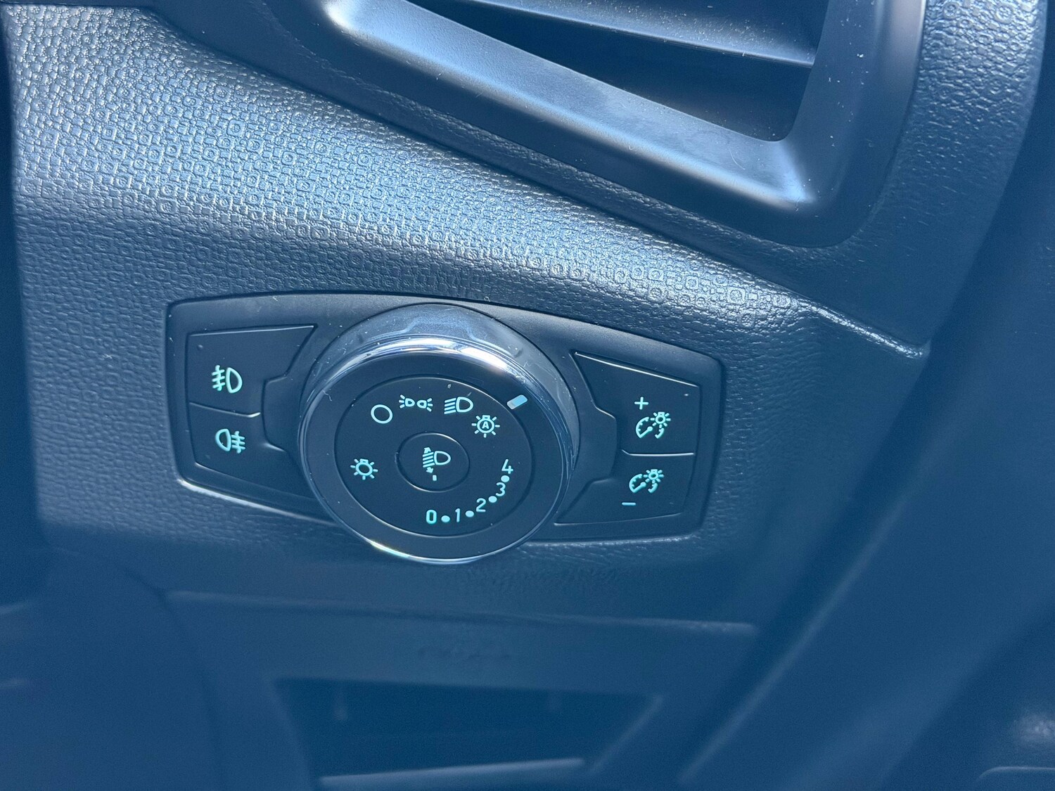 Used Ford Ecosport 2019 for sale - 77149664: Photo 19