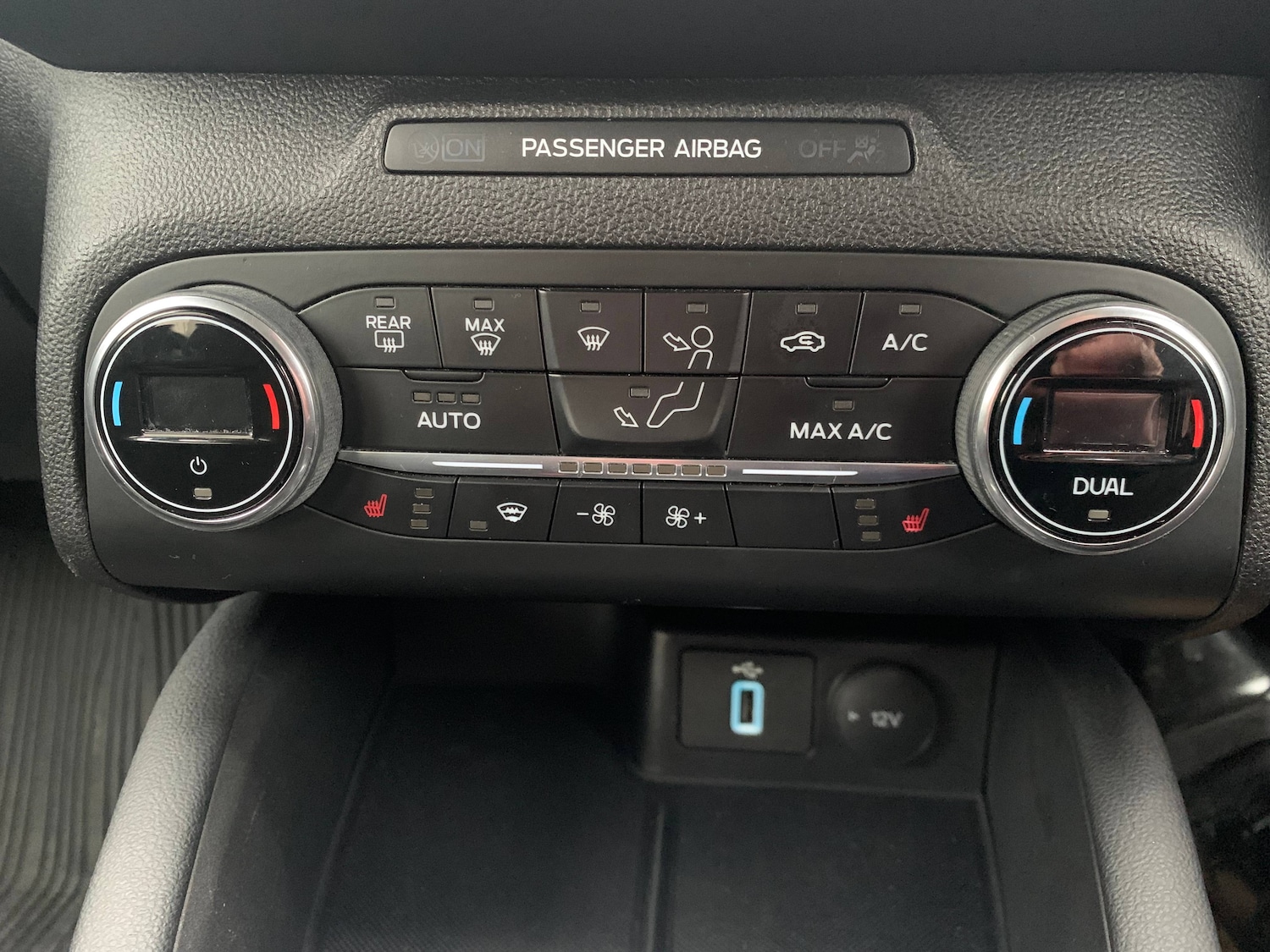 Used Ford Focus 2020 for sale - 77152420: Photo 16