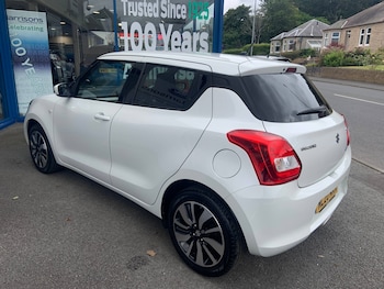 Used Suzuki Swift 2020 for sale - 79549146: Photo