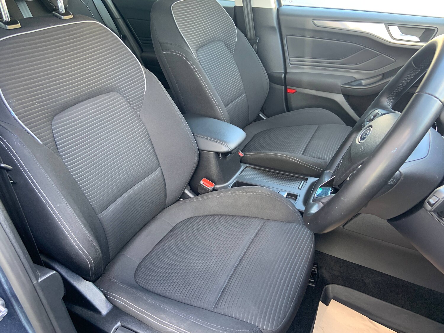 Used Ford Focus 2023 for sale - 78145029: Photo 11