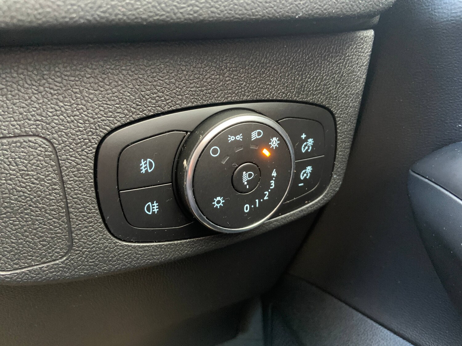 Used Ford Focus 2023 for sale - 78145029: Photo 22