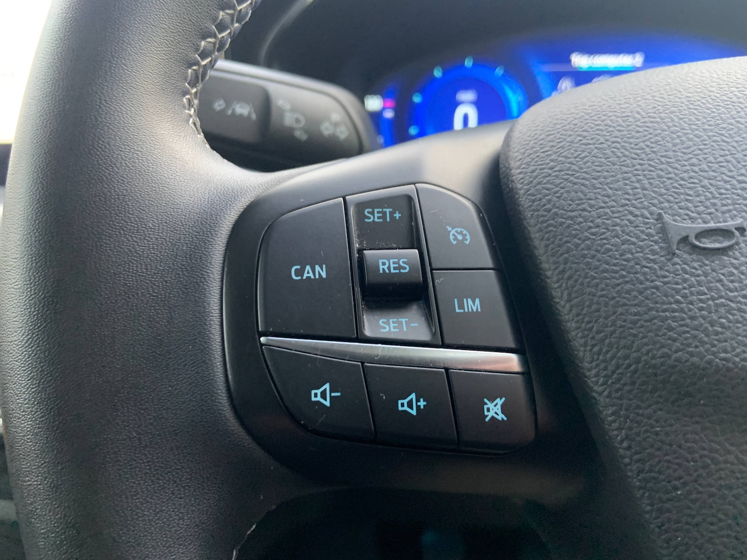 Used Ford Focus 2022 for sale - 76739708: Photo 17