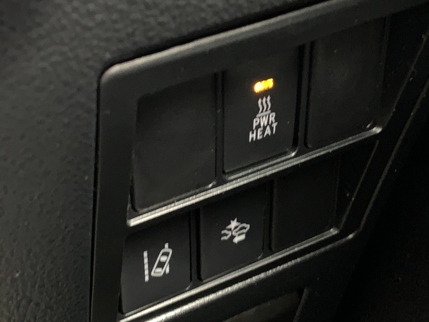 Used Toyota Hilux 2019 for sale - 77963784: Photo 25