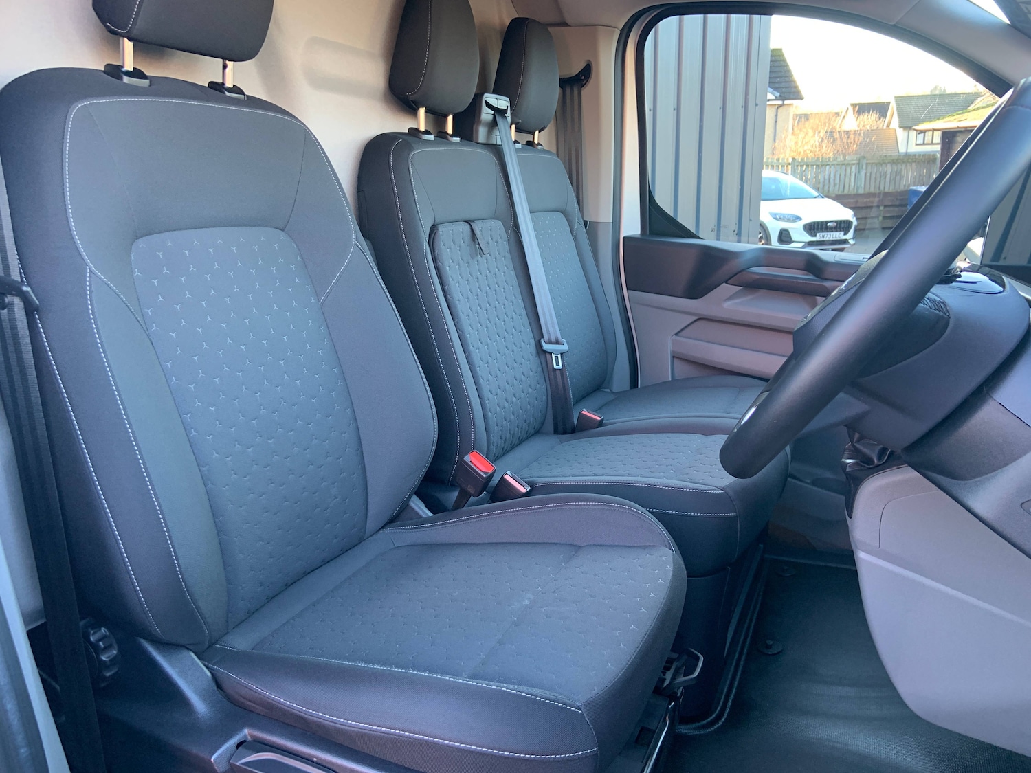 Used Ford Transit Custom for sale - 77211309: Photo 6