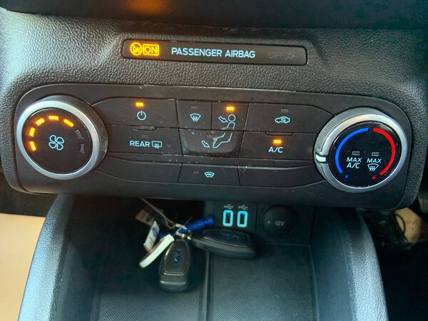 Used Ford Focus 2022 for sale - 74603799: Photo 19