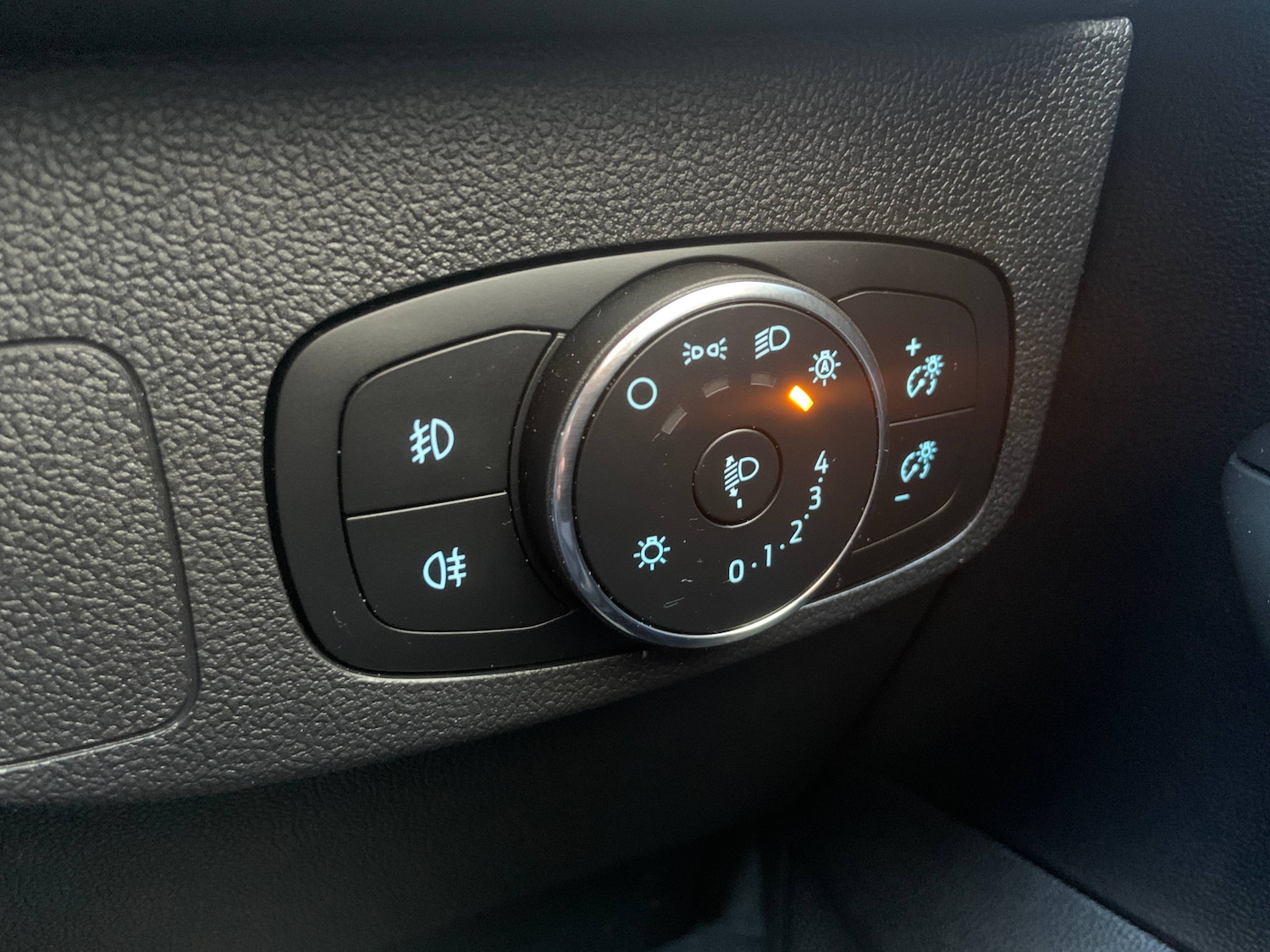 Used Ford Focus 2023 for sale - 77779365: Photo 21