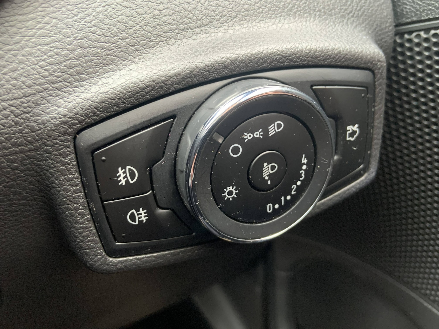 Used Ford Ka+ 2019 for sale - 76488560: Photo 19