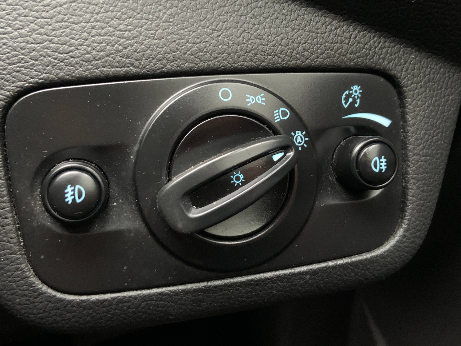 Used Ford Kuga 2019 for sale - 77408805: Photo 25