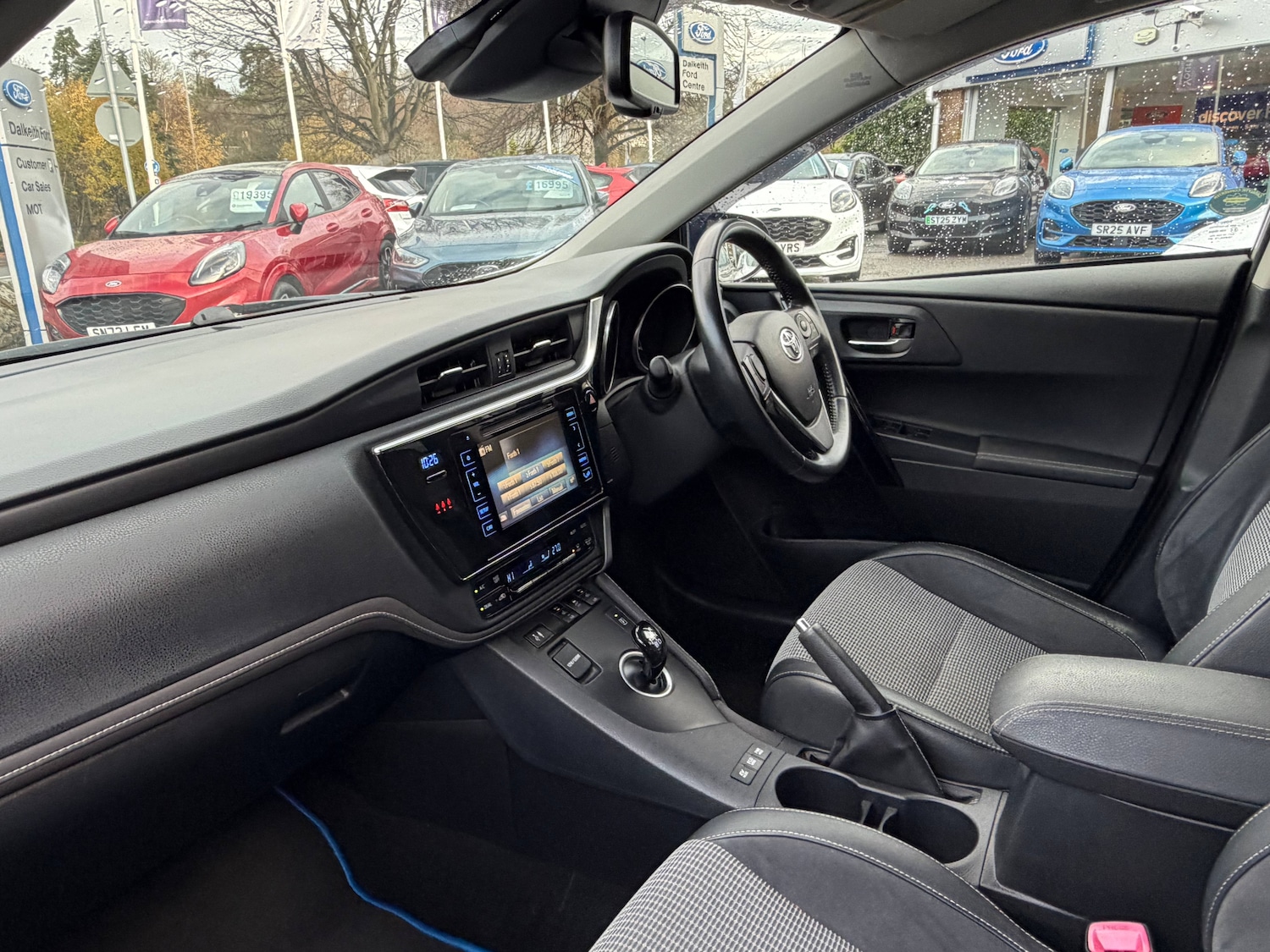 Used Toyota Auris 2016 for sale - 77310754: Photo 25