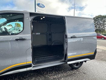 Used Ford Transit Custom 2025 for sale - 76450509: Photo