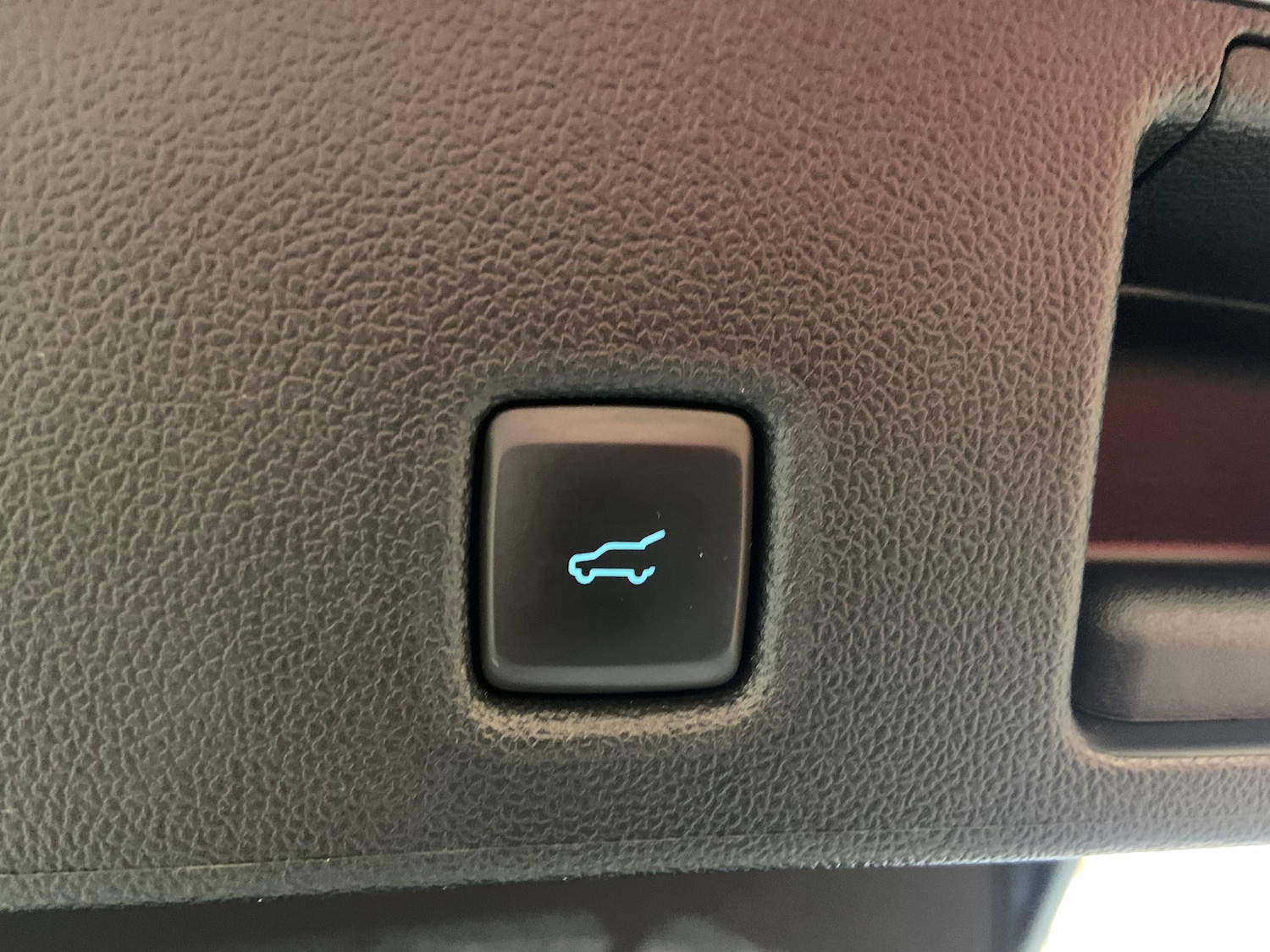 Used Ford Kuga 2022 for sale - 76416333: Photo 13