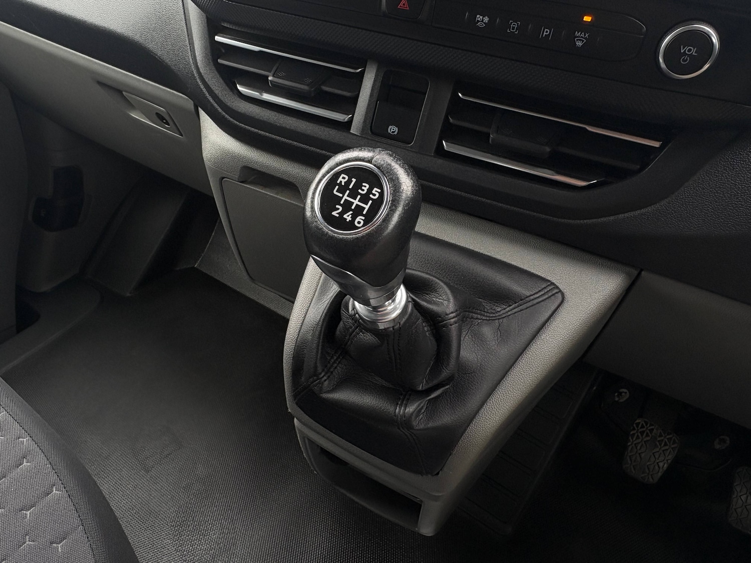 Used Ford Transit Custom 2024 for sale - 78013007: Photo 15