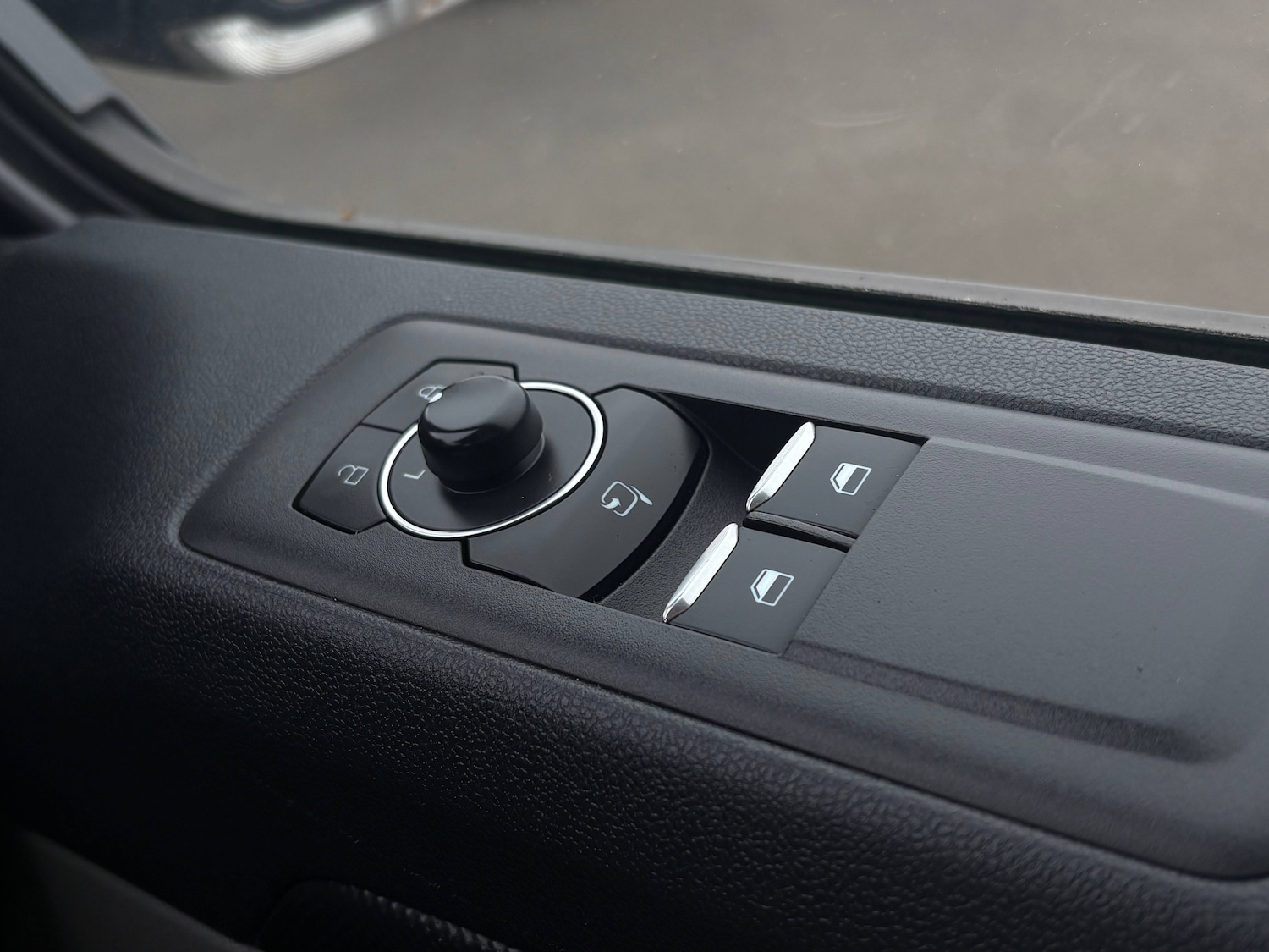 Used Ford Transit Custom 2024 for sale - 78013007: Photo 33