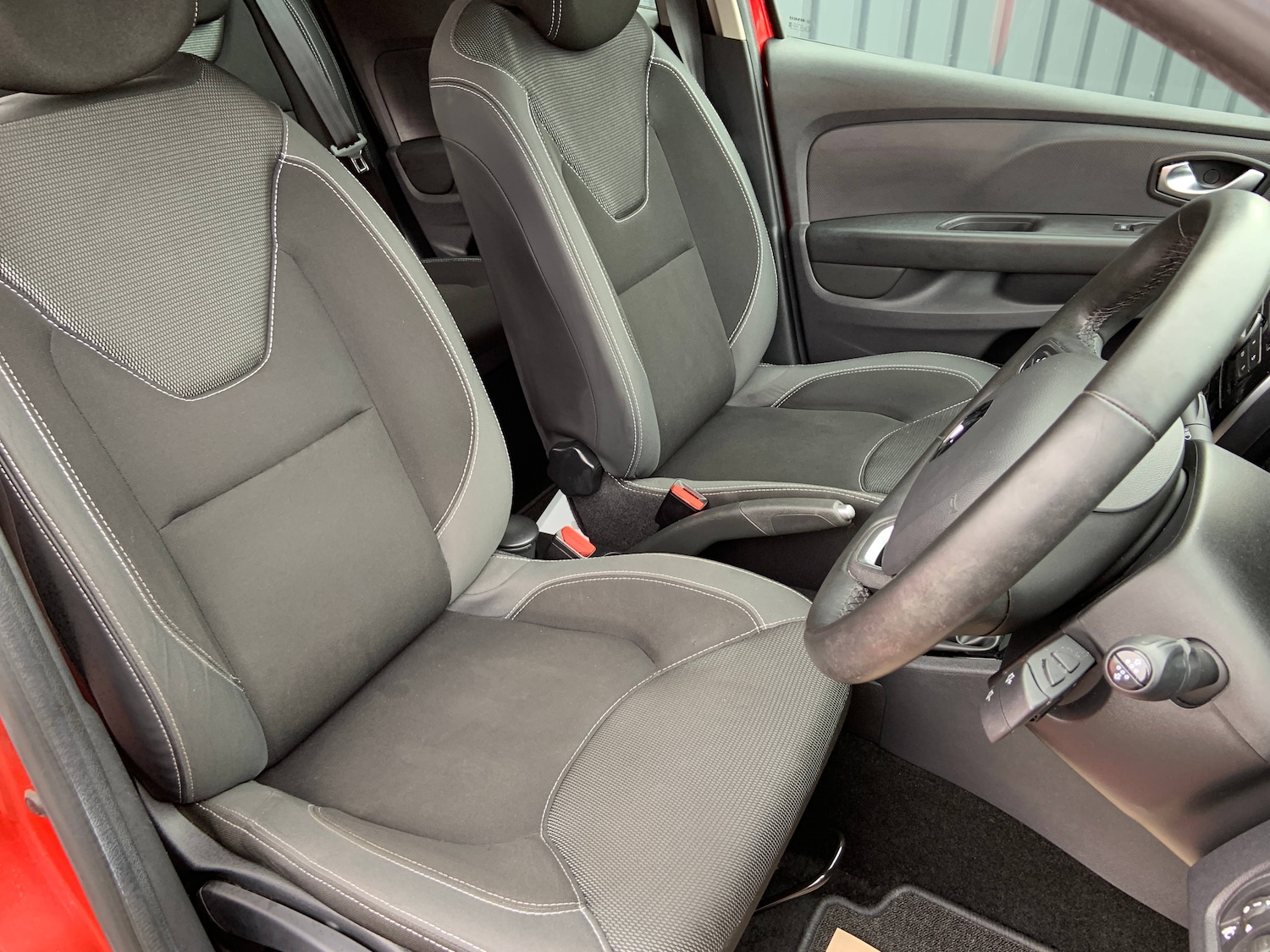 Used Renault Clio 2019 for sale - 77998733: Photo 12