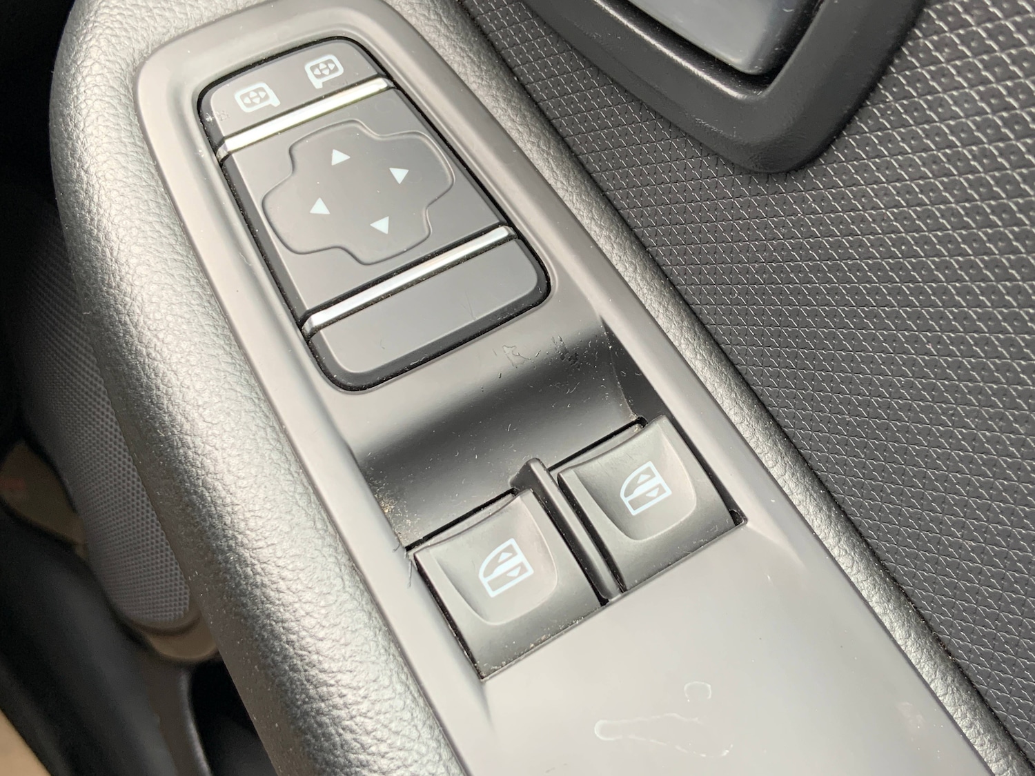 Used Renault Clio 2019 for sale - 77998733: Photo 22