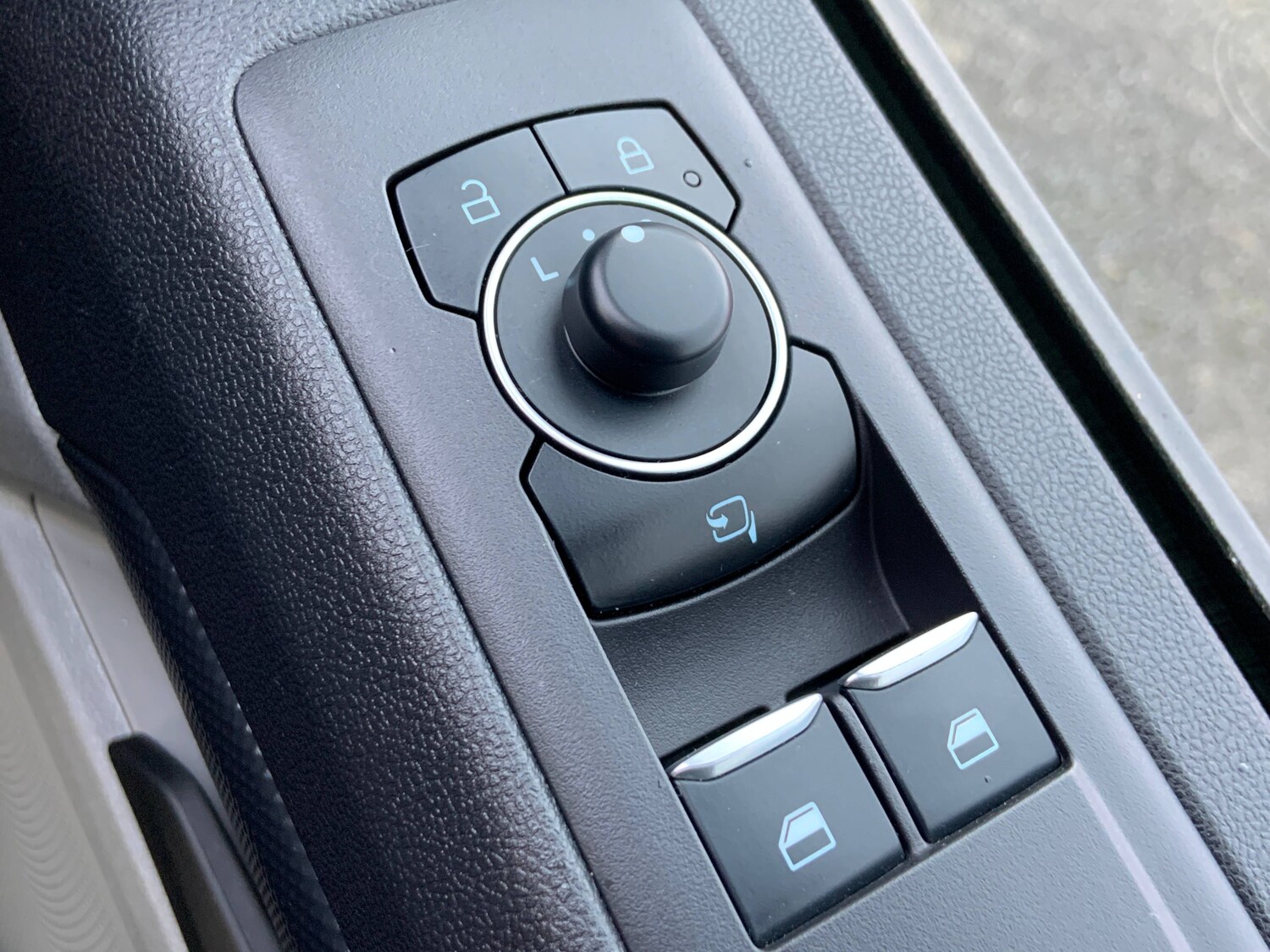 Used Ford Transit Custom 2025 for sale - 77608008: Photo 24