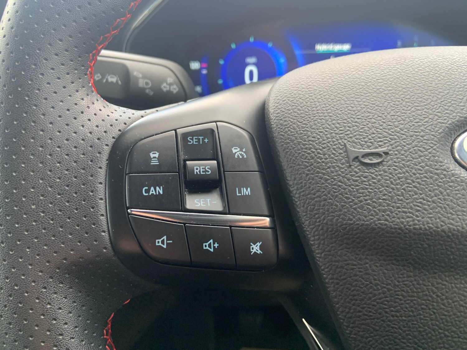 Used Ford Focus 2022 for sale - 77747445: Photo 17