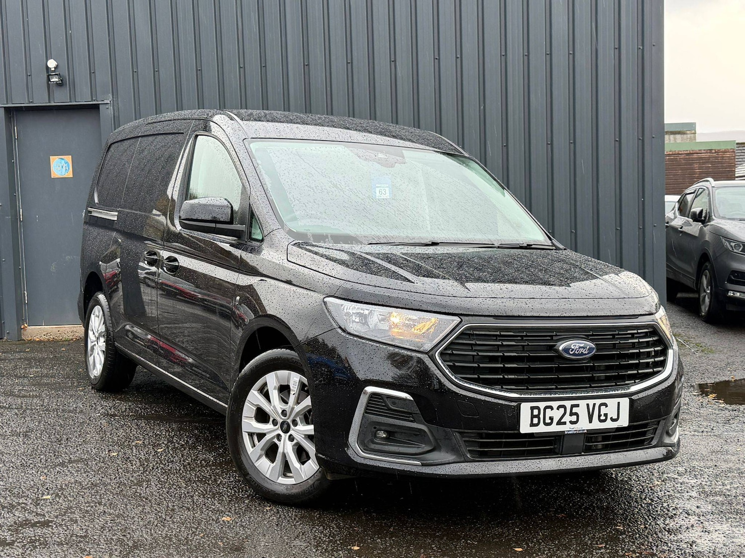 Used Ford Transit Connect 2025 for sale - 76469077: Photo 1