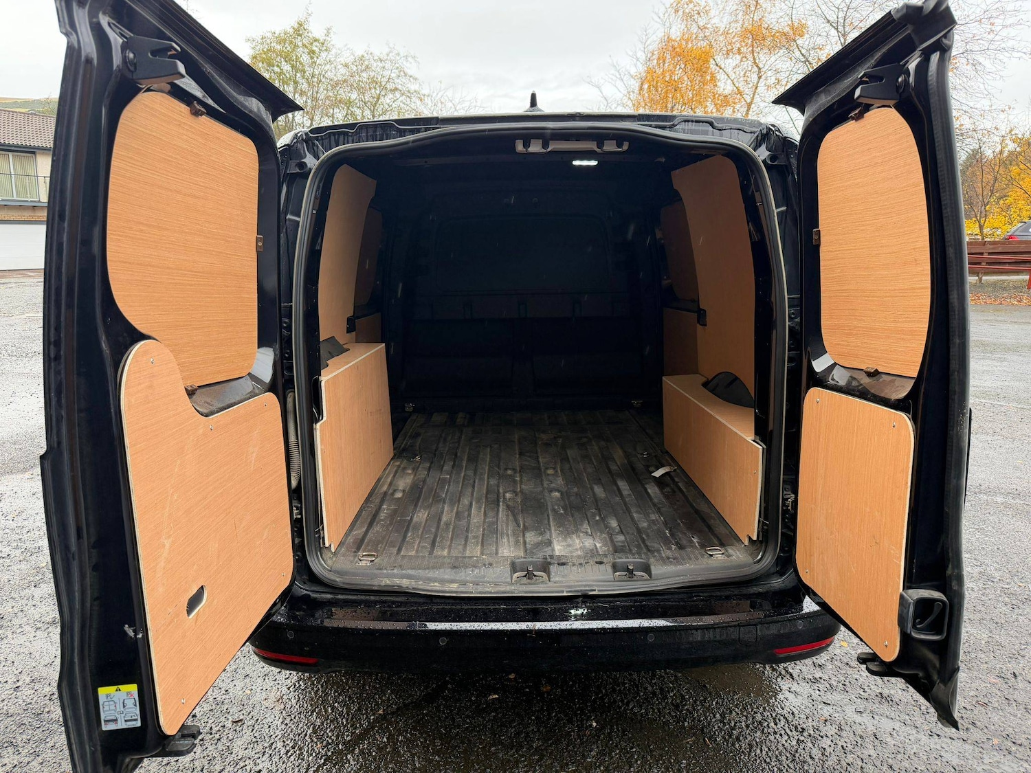 Used Ford Transit Connect 2025 for sale - 76469077: Photo 4