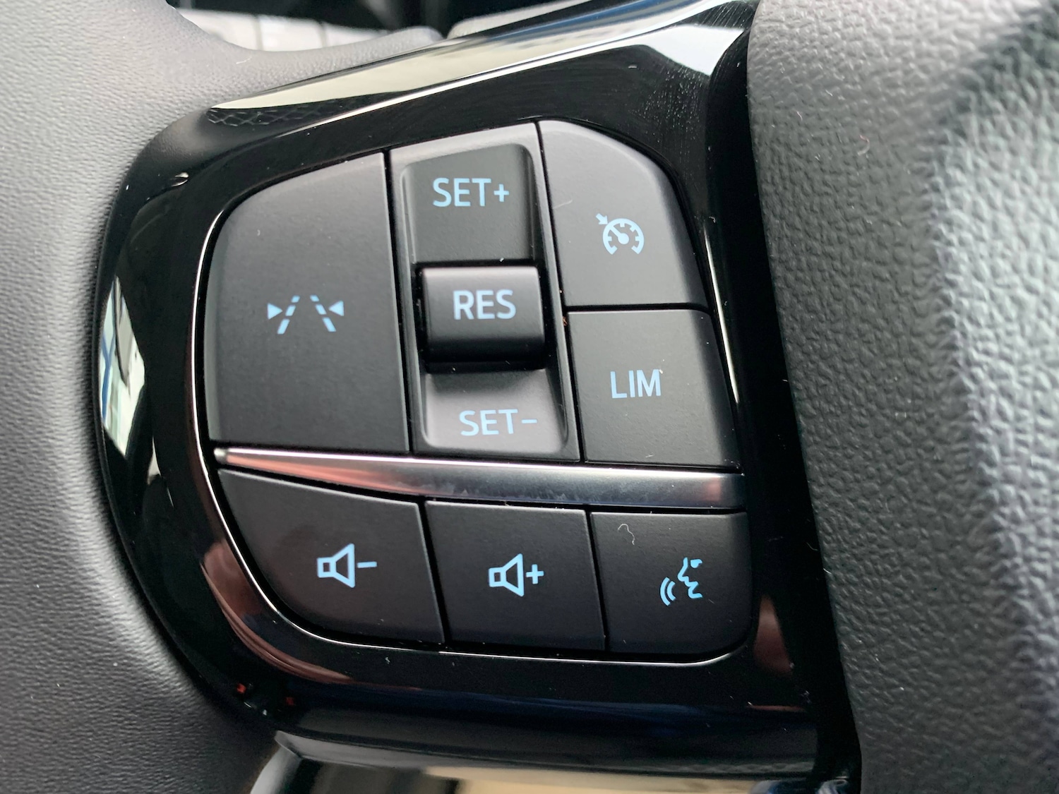 Used Ford Puma 2025 for sale - 77135923: Photo 11