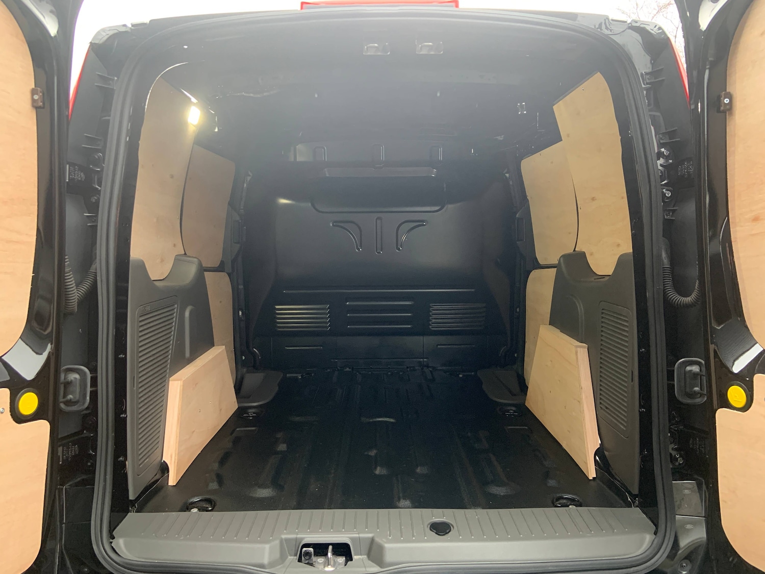 Used Ford Transit Connect 2024 for sale - 77760822: Photo 12