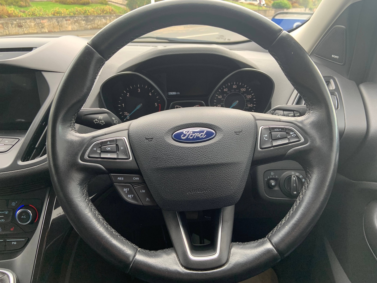 Used Ford Kuga 2018 for sale - 76416330: Photo 15