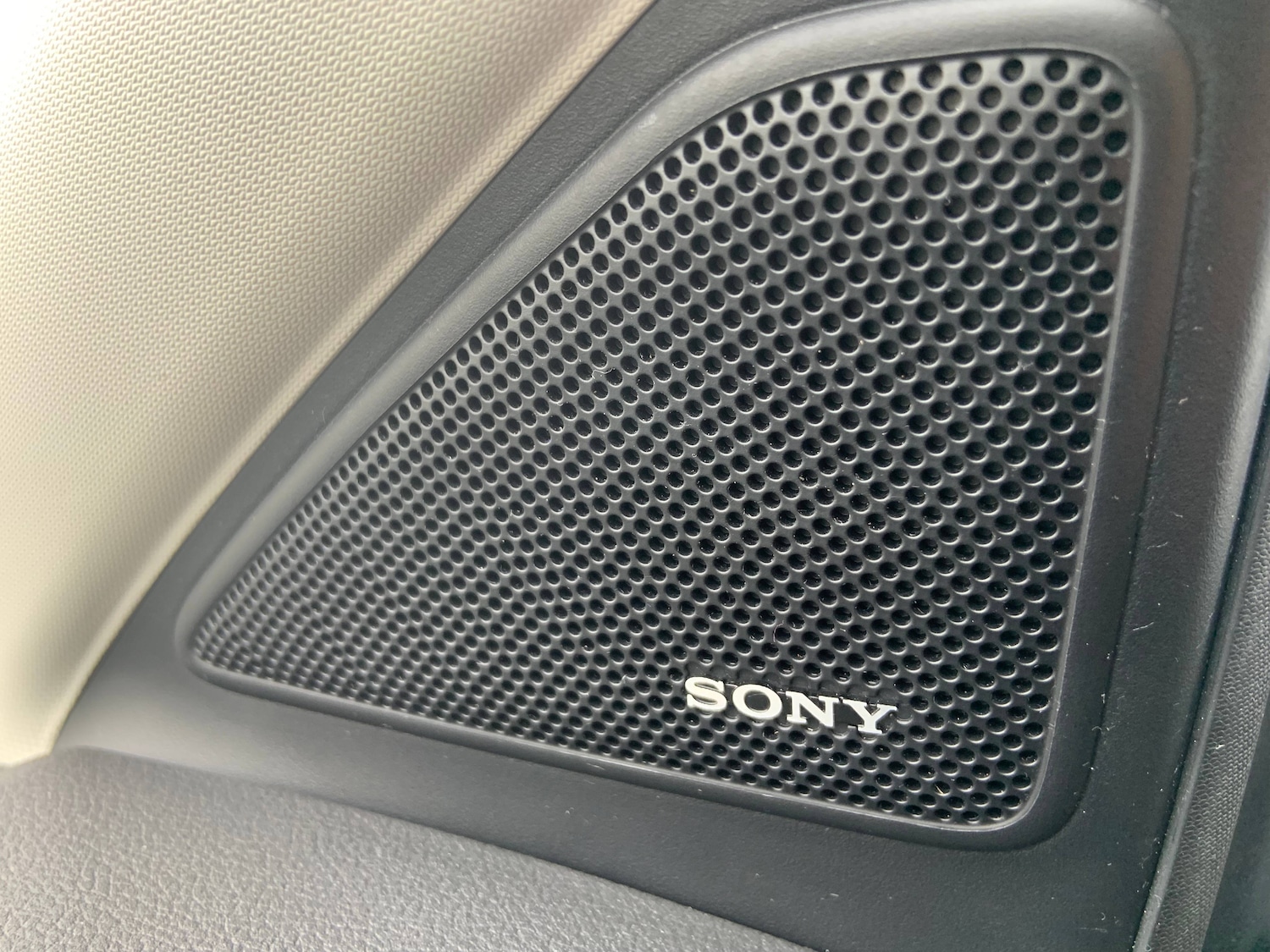 Used Ford Kuga 2018 for sale - 76416330: Photo 27