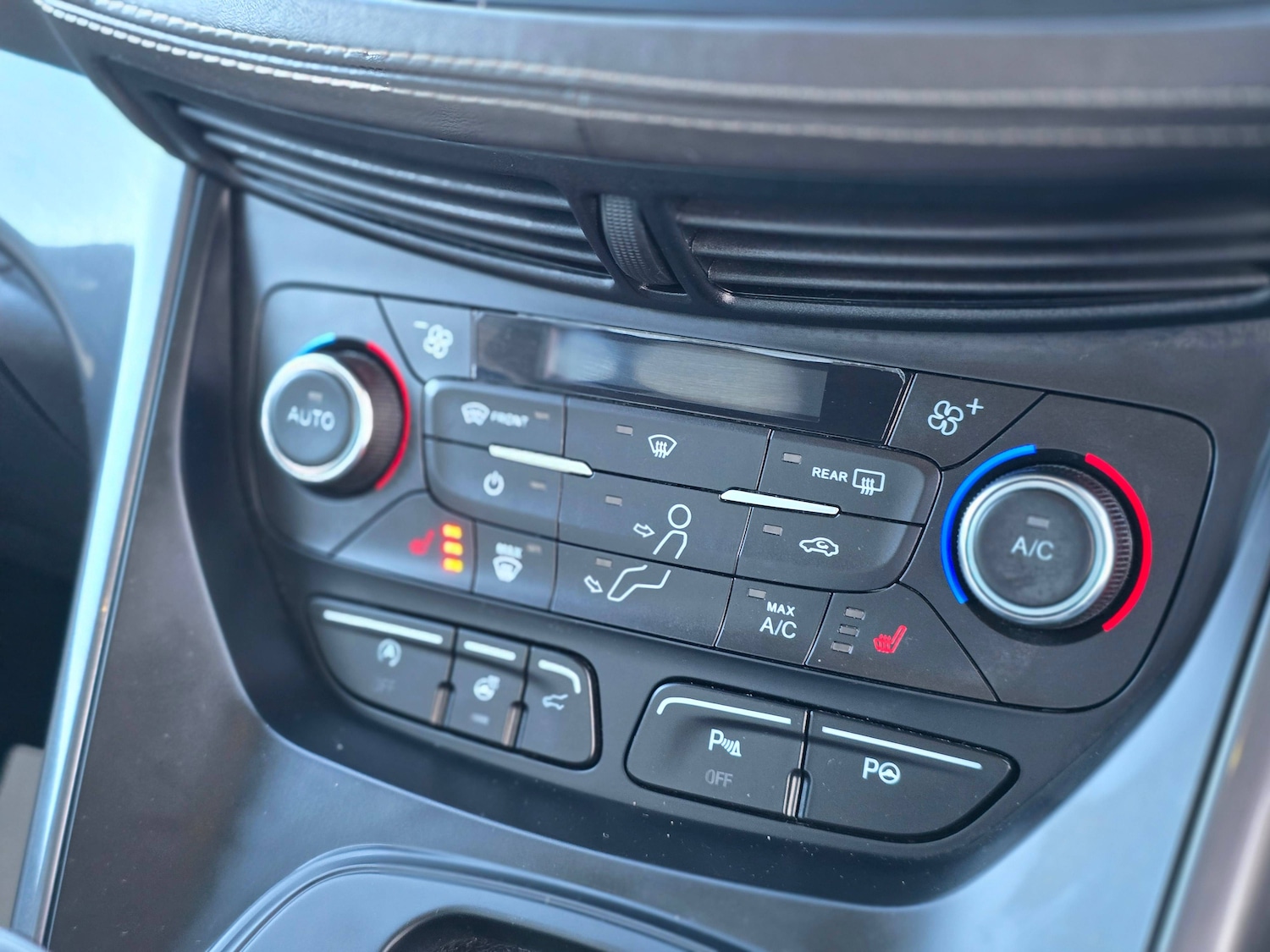 Used Ford Kuga 2018 for sale - 76598600: Photo 20