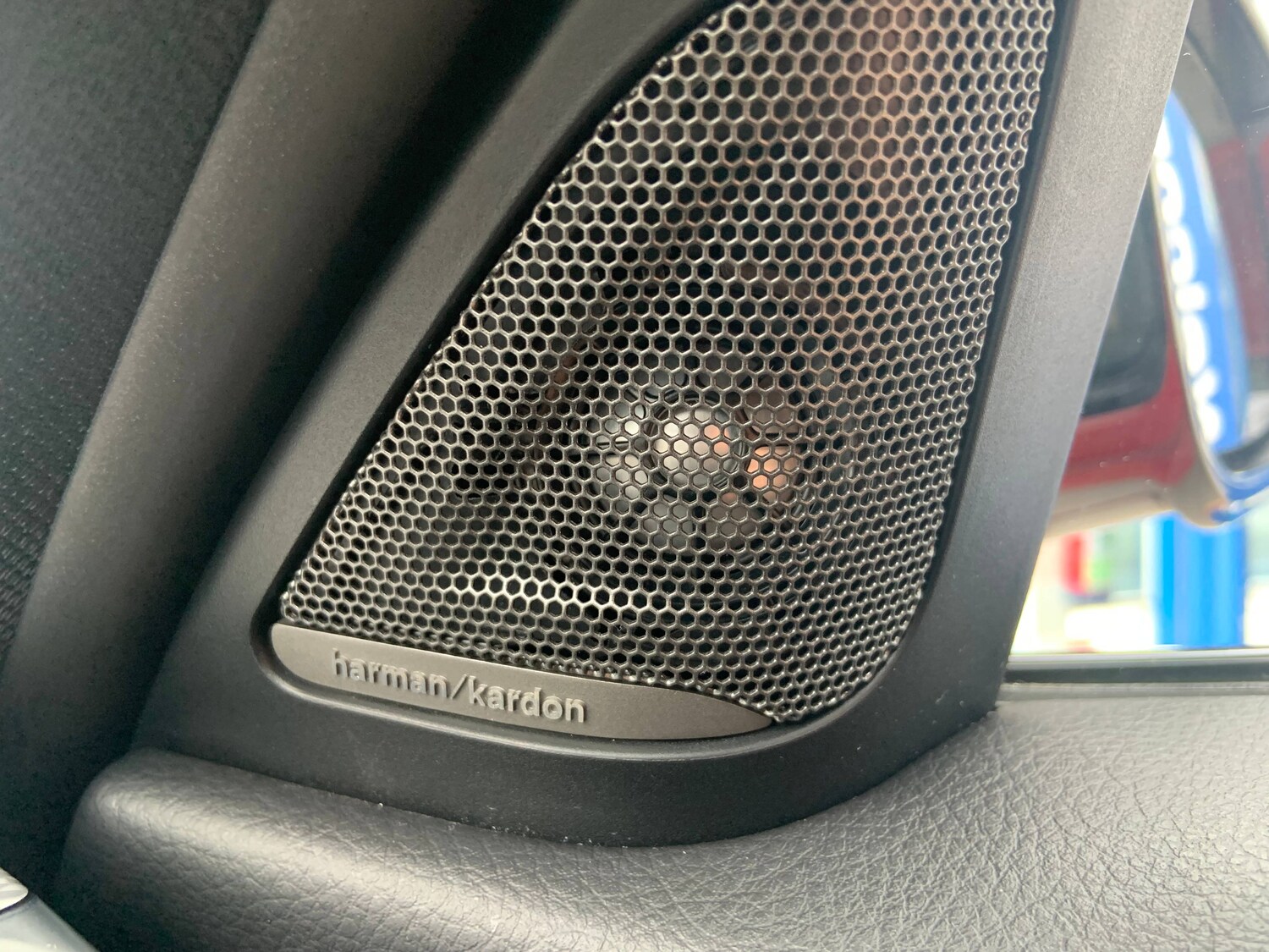 Used BMW 3 Series 2017 for sale - 76313276: Photo 21