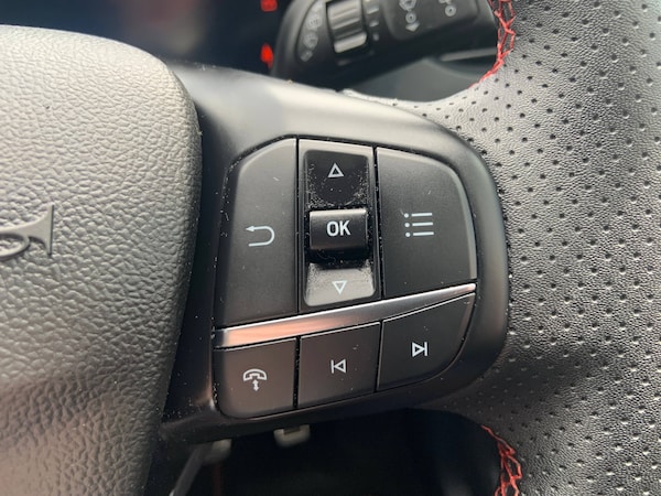 Used Ford Kuga 2024 for sale - 75342899: Photo 19