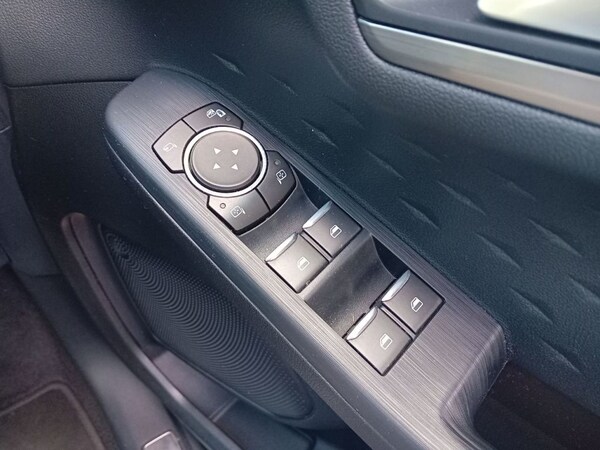 Used Ford Kuga 2021 for sale - 75548951: Photo 40