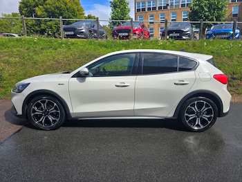 Used Ford Focus 2019 for sale - 75821077: Photo
