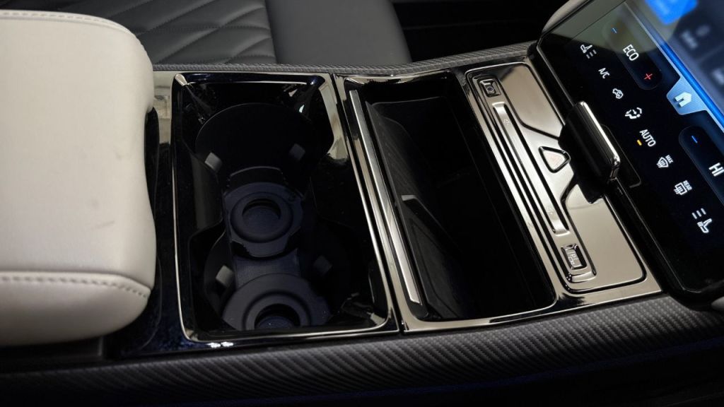 Used Ford Explorer 2024 for sale - 77952185: Photo 18