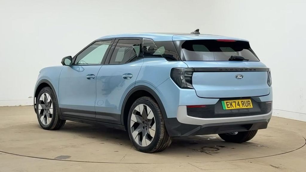 Used Ford Explorer 2024 for sale - 77952185: Photo 3