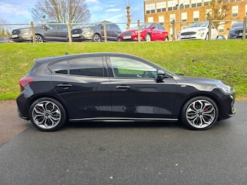 Used Ford Focus 2023 for sale - 77003278: Photo