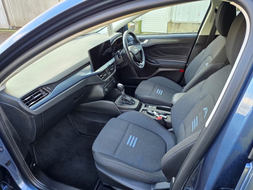 Used Ford Focus 2023 for sale - 76535074: Photo 17