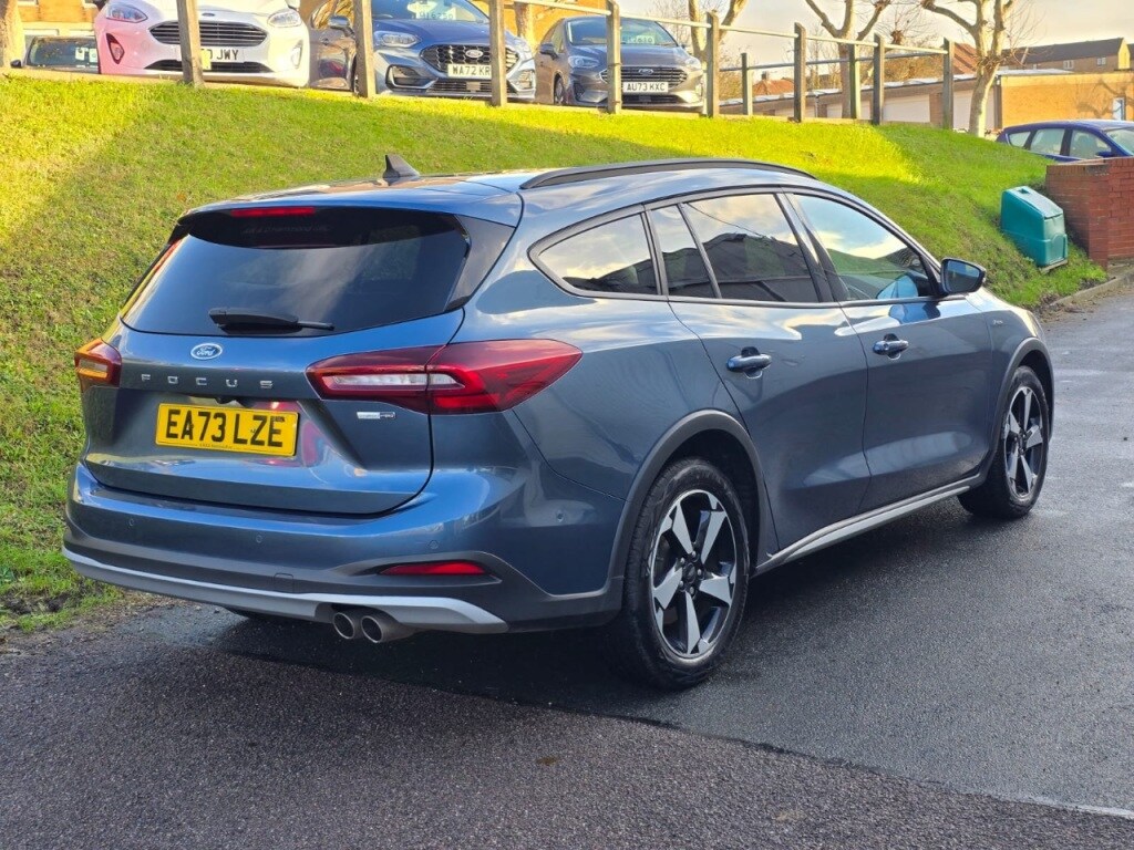 Used Ford Focus 2023 for sale - 76535074: Photo 9