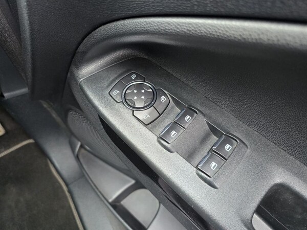 Used Ford Ecosport 2018 for sale - 76147205: Photo 30