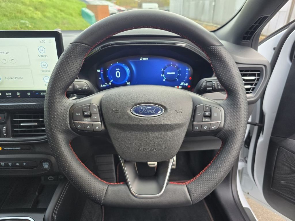 Used Ford Focus 2022 for sale - 76395500: Photo 22