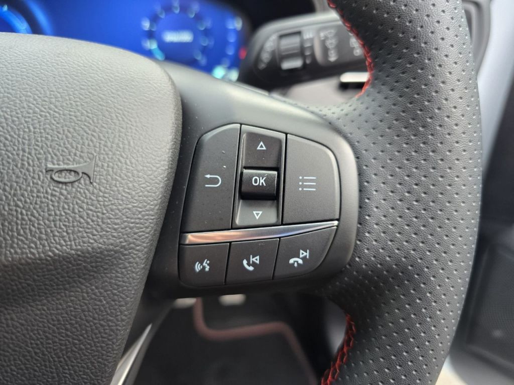 Used Ford Focus 2022 for sale - 76395500: Photo 25