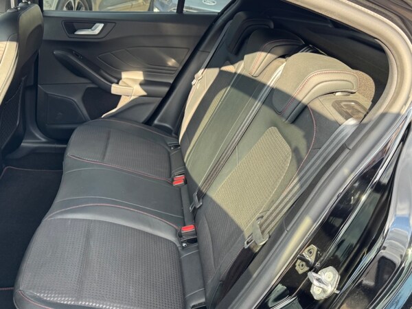 Used Ford Focus 2021 for sale - 76080003: Photo 11